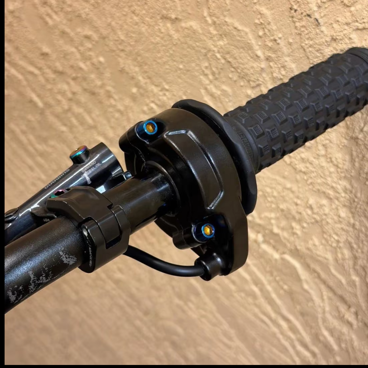 Surron throttle titanium